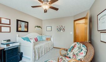 1260 Runningbrook Dr, Avon, IN 46123