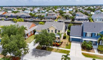 5713 SEA TROUT Pl, Apollo Beach, FL 33572