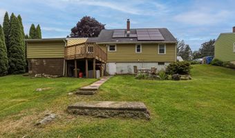 18 Leslie Ct, Bristol, CT 06010