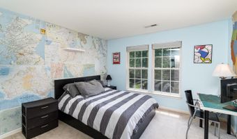 5660 Miss Royal Pass Dr, Miami, OH 45140