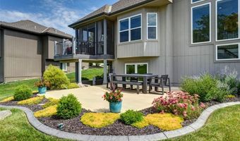 14423 N 145th St, Basehor, KS 66007