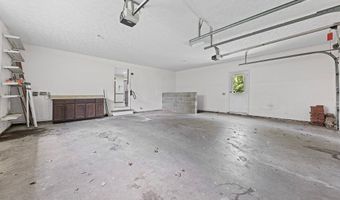 12935 Robinwood St NE, Alliance, OH 44601