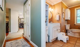 185 Brookhaven Rd, North Kingstown, RI 02852