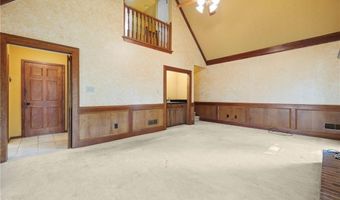 2501 Pine Cove Dr, Tucker, GA 30084