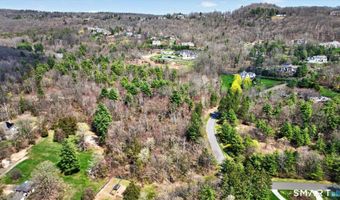 20 Breezy Knl, Avon, CT 06001