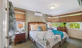 294 Awakea Rd, Kailua, HI 96734