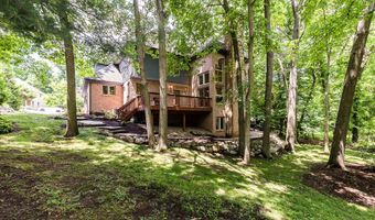 1544 Newport Creek Dr, Ann Arbor, MI 48103
