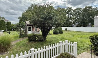 511 Delaware Ave, Absecon, NJ 08201