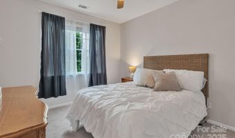 10121 Halkirk Manor Ln, Charlotte, NC 28278