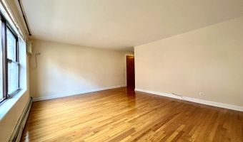 2901 W Summerdale Ave B1, Chicago, IL 60625