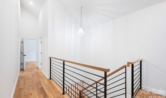 190 Rumbough Pl, Asheville, NC 28806