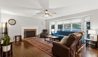 20 Greystoke Ct, Ballwin, MO 63021