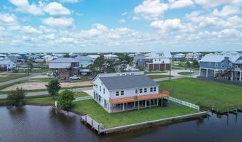 11088 Tahiti St, Bay St. Louis, MS 39520