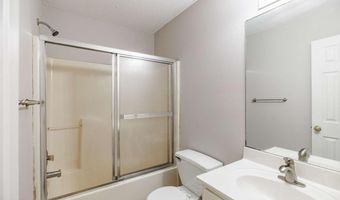 100 Woodstone 12, Athens, GA 30605