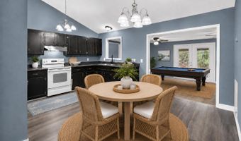 503 Lori Ln, Alford, FL 32420