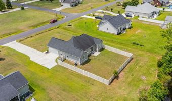 642 Sunny Pond Ln, Aynor, SC 29511