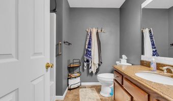 141 Chestnut St, Baxter, TN 38544