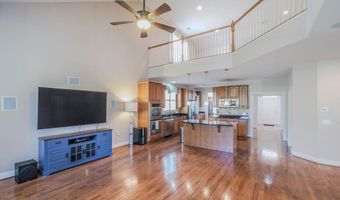 117 HARVESTER Dr, Lake Frederick, VA 22630