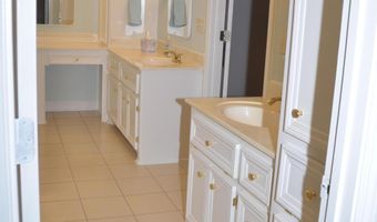 105 Fox Run Rd, Brandon, MS 39047