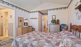 15153 Horseshoe Dr, Caldwell, ID 83607