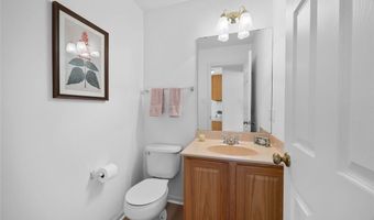 1214 Westrun Dr, Ballwin, MO 63021