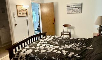 7 S Seas Ct, Barnegat, NJ 08005