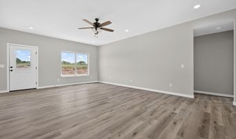 420 Beavertail Rd, Ash Grove, MO 65604