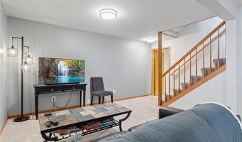 7997 Meades Addn Dr SE, Alexandria, MN 56308
