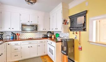 5 HIGH St, Warwick, RI 02886