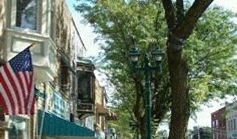 905 Main St 2, Antioch, IL 60002