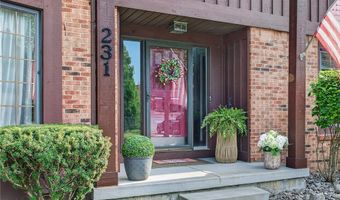231 Londonderry Ln, Amherst, NY 14068