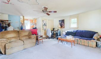 418 River Rd, Lincoln, RI 02865