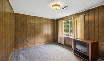 521 E Sunset Dr, Athens, TN 37303