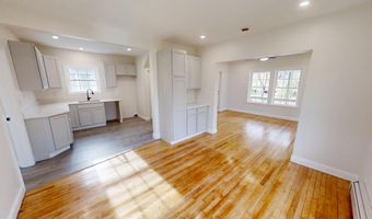 22 14th St, Bangor, ME 04401