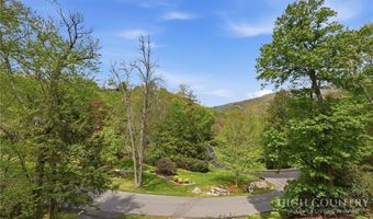 659 Clubhouse Dr E1, Banner Elk, NC 28604