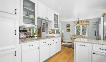 55 Tonela Ln, Barnstable, MA 02630