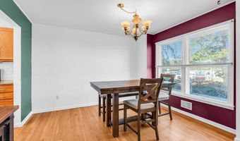 1617 Berkeley Ave, Beachwood, NJ 08722