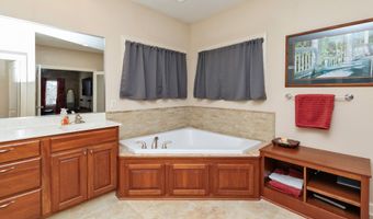 1325 NE 31st St, Ankeny, IA 50021