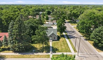 1002 Cedar St, Alexandria, MN 56308