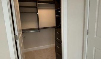 7171 WOODMONT Ave 806, Bethesda, MD 20814