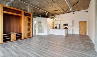 3235 NE Roswell Rd NE 716, Atlanta, GA 30305