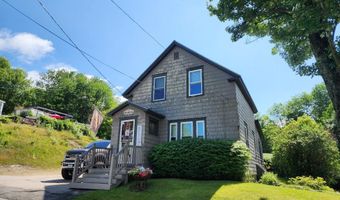 18 Demers St, Berlin, NH 03570