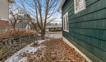 152 Lake St, Auburn, ME 04210