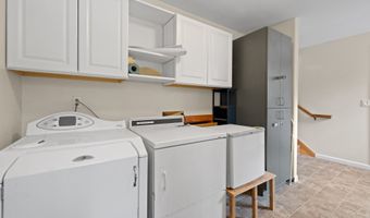 15816 S WAVE Rd, Mulino, OR 97042