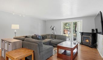 60282 Pawnee Ln, Bend, OR 97702