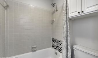 9 Treeway Dr, Brandon, MS 39042