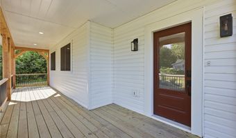 789 Lake St, Angola, NY 14006