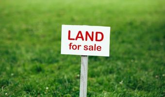 4 FAIR OAKS Dr, Barnegat, NJ 08005