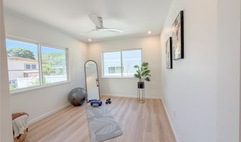 47-376 Ahuimanu Rd D, Kaneohe, HI 96744