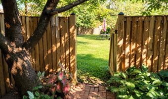 3315 S STAFFORD St, Arlington, VA 22206